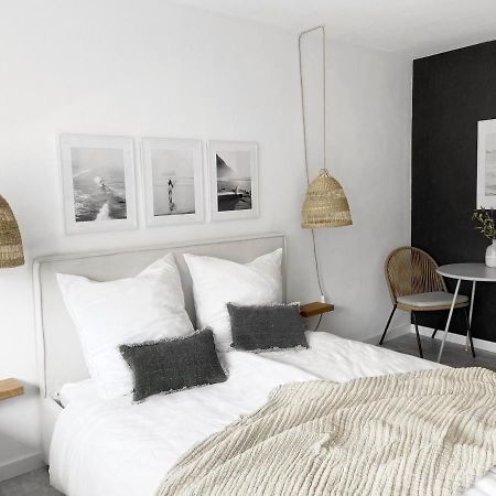 Seaside Rooms - Zentrales Design-Apartment Mit Balkon & Parkplatz - 2 Minuten Zum Strand Timmendorfer Strand Eksteriør bilde