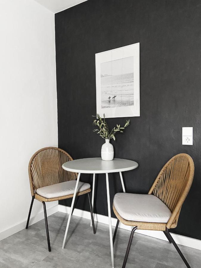 Seaside Rooms - Zentrales Design-Apartment Mit Balkon & Parkplatz - 2 Minuten Zum Strand Timmendorfer Strand Eksteriør bilde
